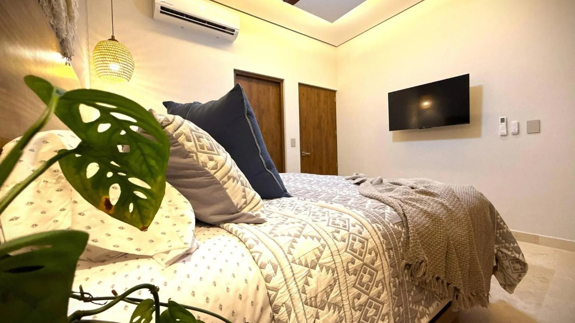 Tulum Beach Side Jungle Retreat Jacuzzi Wifi 0*,