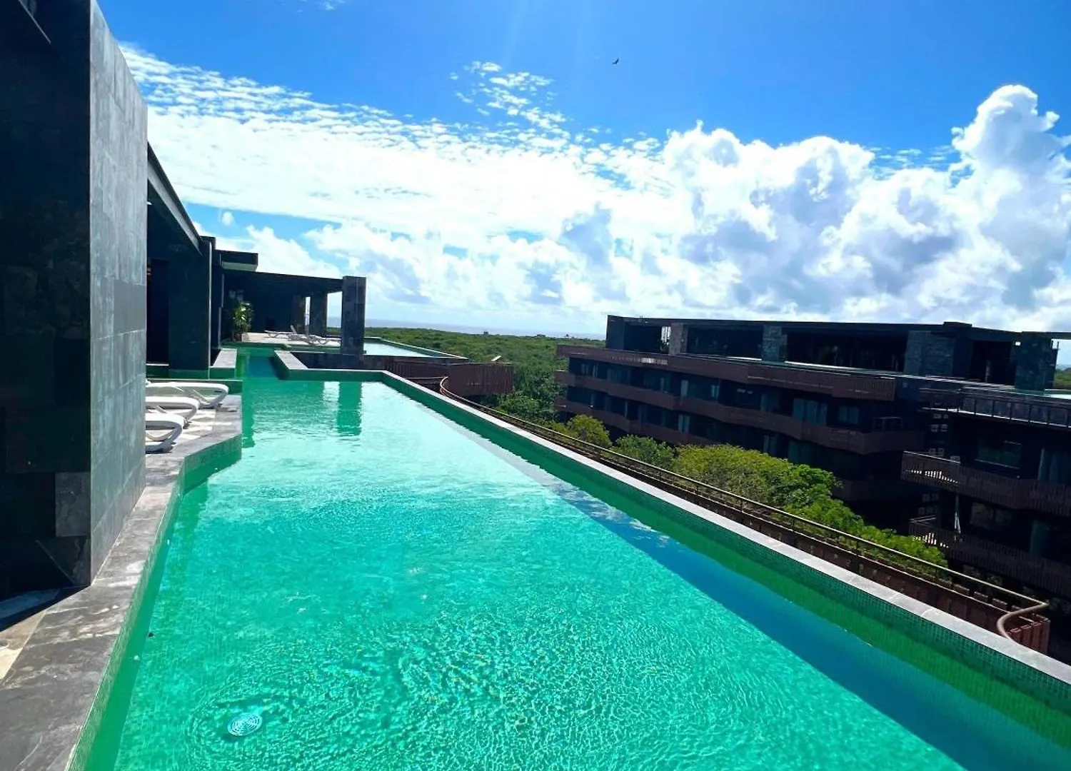 Tulum Beach Side Jungle Retreat Jacuzzi Wifi 0*,  Mexico
